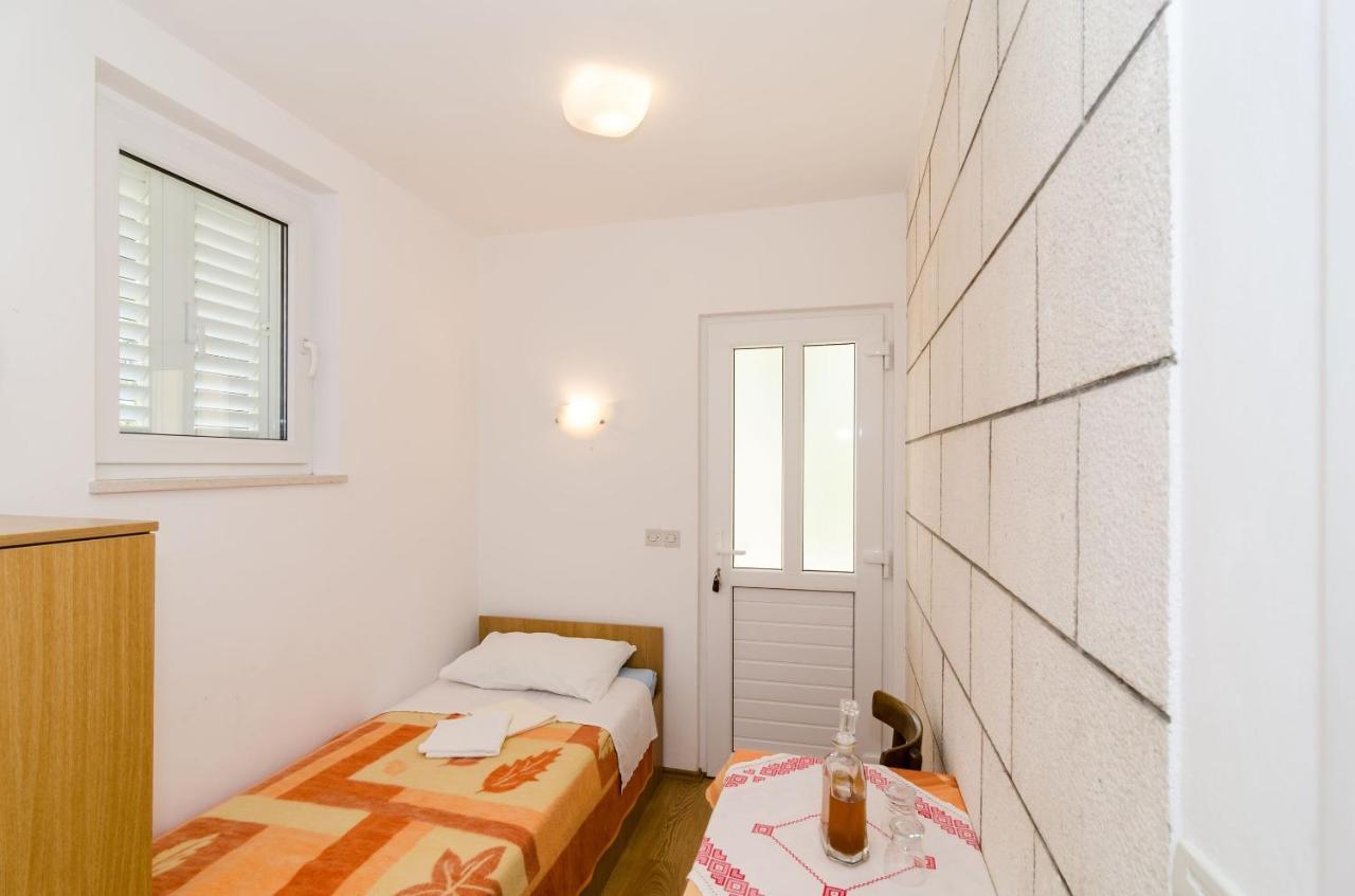 Katarina Guest house